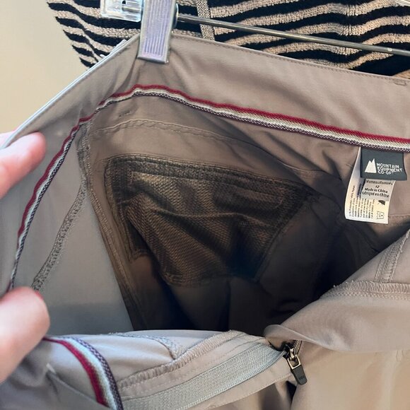 Mountain Equipment Co-Op Grey Terrena Capri Lightweight Hiking Pants Size 12 - Picture 9 of 11